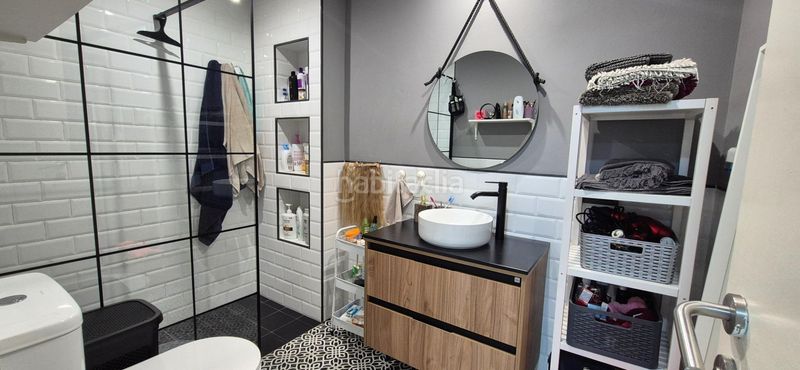 Foto fc37fc63-72a9-4dbd-ad65-75a7a46a855d. Pis amb aparcament a Zona de la Vega Antequera