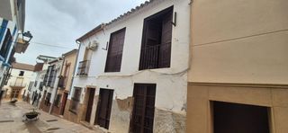 Casa a Alameda. Casa en alameda para renovación integral