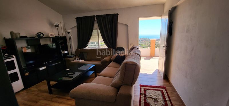 Foto 584eef7b-7942-4481-bee0-b70663965949. Casa amb piscina a Cotomar Rincón de la Victoria