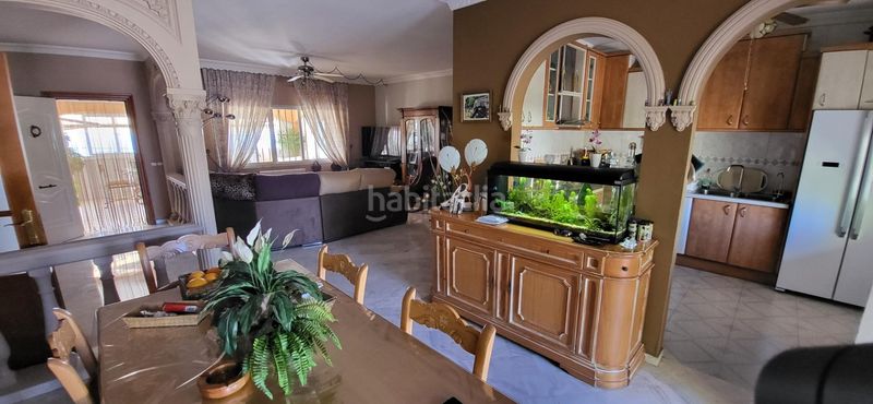Foto 5e341bbc-f967-4ac1-9309-2347aa5e12c5. Casa amb piscina a Cotomar Rincón de la Victoria