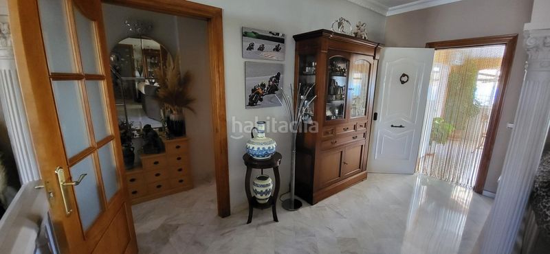 Foto e9b7fefa-4e68-4438-b3be-b53930c094ce. Casa amb piscina a Cotomar Rincón de la Victoria