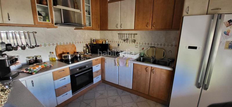Foto f513ebda-56e6-4d60-bed7-927bcdc731c3. Casa amb piscina a Cotomar Rincón de la Victoria