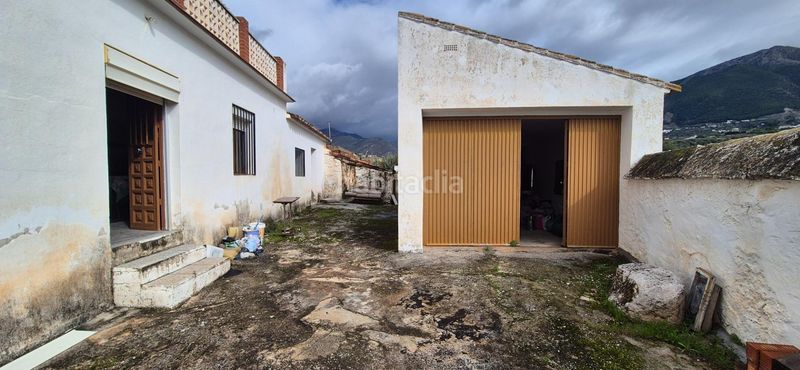 Foto 0f71e4c7-8910-4eb9-a9f8-e2dc893ca1f1. Casa amb aparcament a Alcaucín