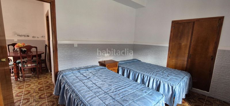 Foto bf76b61f-ecad-421c-ade1-f4d35632635e. Casa amb aparcament a Alcaucín