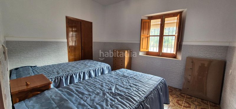 Foto c6443966-9d3c-421e-969e-8cc51cae9a7e. Casa amb aparcament a Alcaucín