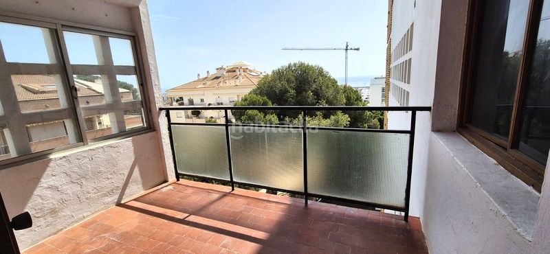 Foto a11fa658-38a9-40a4-ab29-c35b4ea35778. Apartament amb calefacció piscina a Puerto Marina Benalmádena