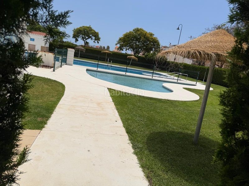 Foto 6750e1f4-d5dd-482e-9f2b-5c36d404df8d. Apartament amb piscina a Los Árboles Mijas