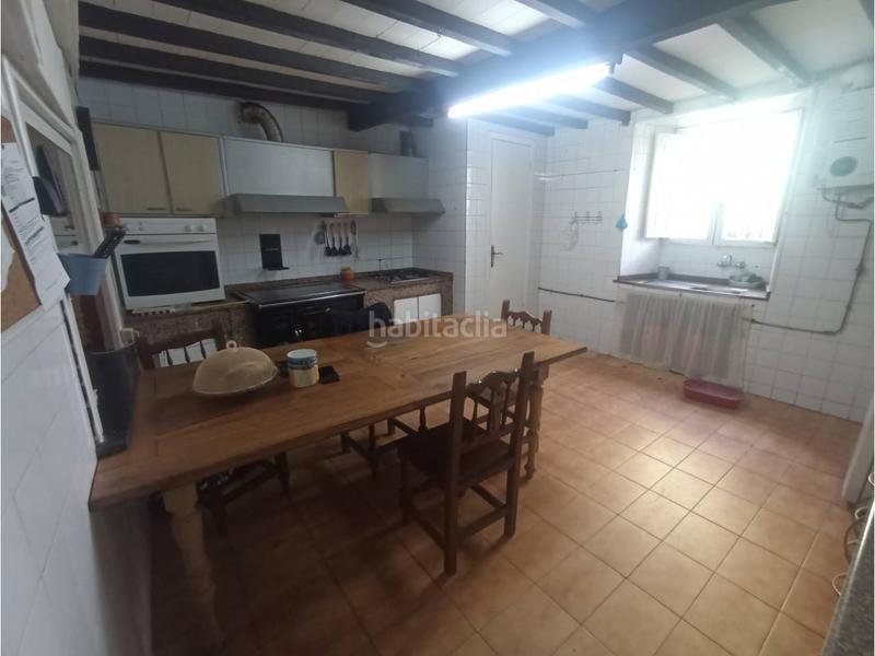 Foto b87bd833-10e7-49f9-8378-428572378524. Haus mit parking in Casco Histórico Santiago de Compostela