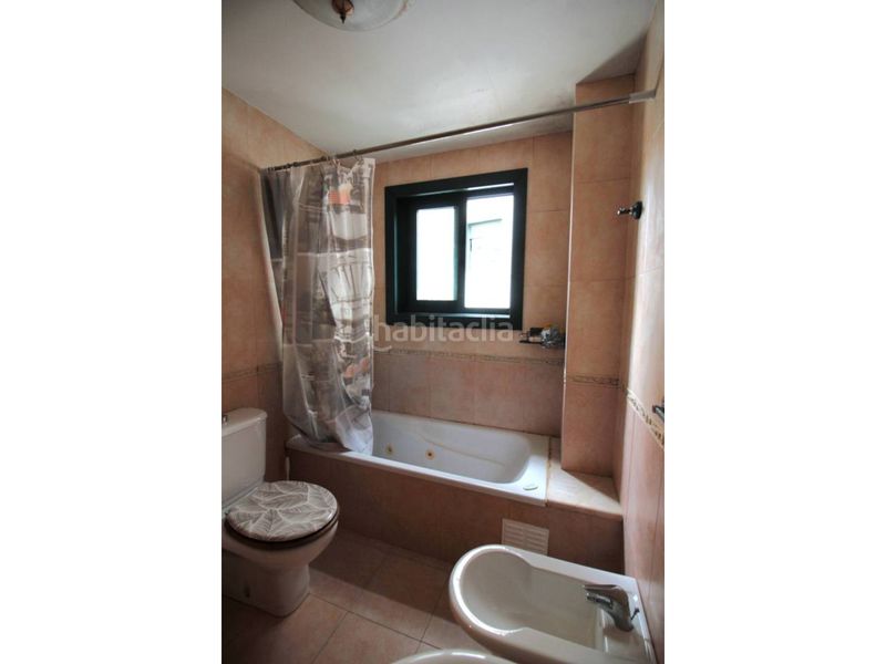 Foto 5f93d063-87ba-4e64-9364-b5b42880fd49. Flat with heating parking in Mondariz - Balneario