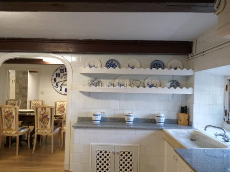 Foto 0a8d0742-51a4-4ffb-8426-693b12e2fd6c. Alquiler casa palacio del sxix reformado en Redondela