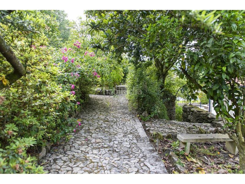 Foto 4656d835-3eaa-414c-89e9-1b3e91904986. Alquiler casa palacio del sxix reformado en Redondela