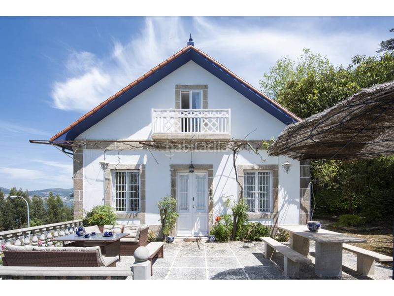 Foto 4cad2080-d617-4d24-9934-82cebc4ad2f1. Alquiler casa palacio del sxix reformado en Redondela