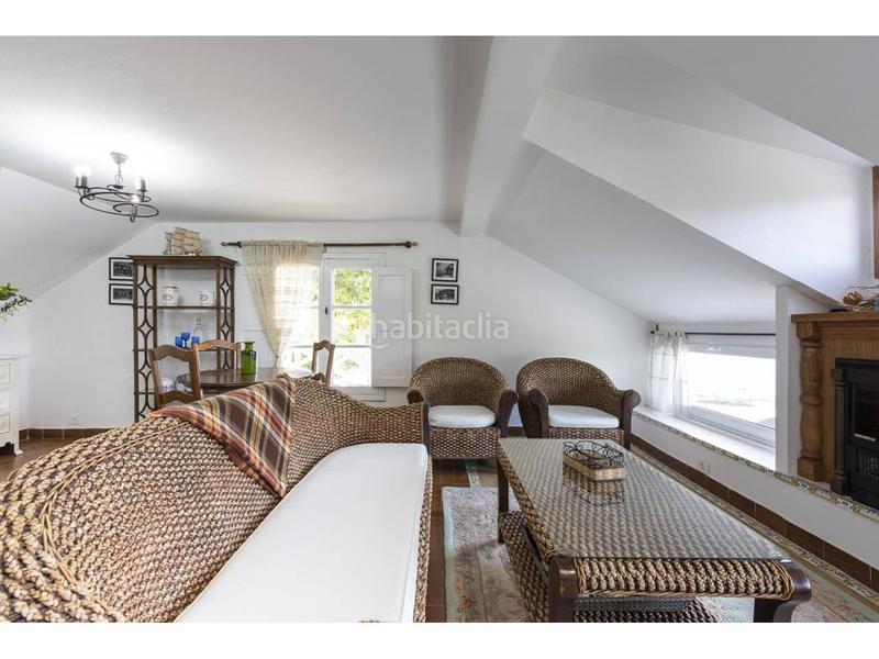 Foto 527bc0d7-af32-4e13-a460-1aaf0da25c05. Alquiler casa palacio del sxix reformado en Redondela