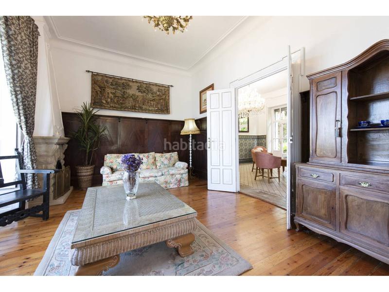 Foto 53e17fb0-3f17-4cd3-a459-f43069c916c2. Alquiler casa palacio del sxix reformado en Redondela