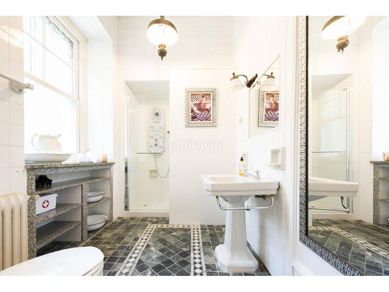 Foto 7a69d0de-d916-41a1-bcc4-cd64423d6eec. Alquiler casa palacio del sxix reformado en Redondela