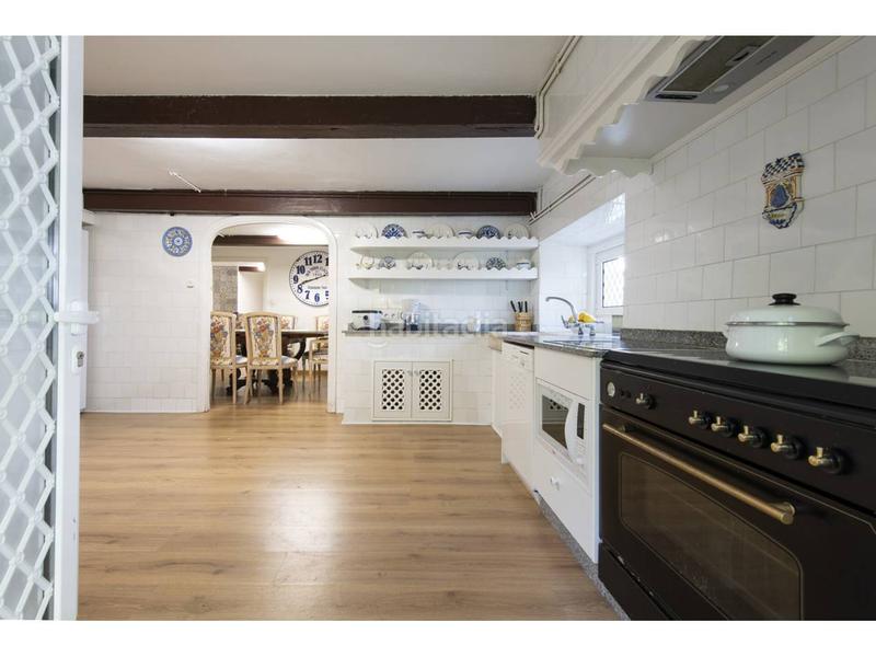 Foto 939bd109-7d77-4b90-a6d5-259dd88fe737. Alquiler casa palacio del sxix reformado en Redondela