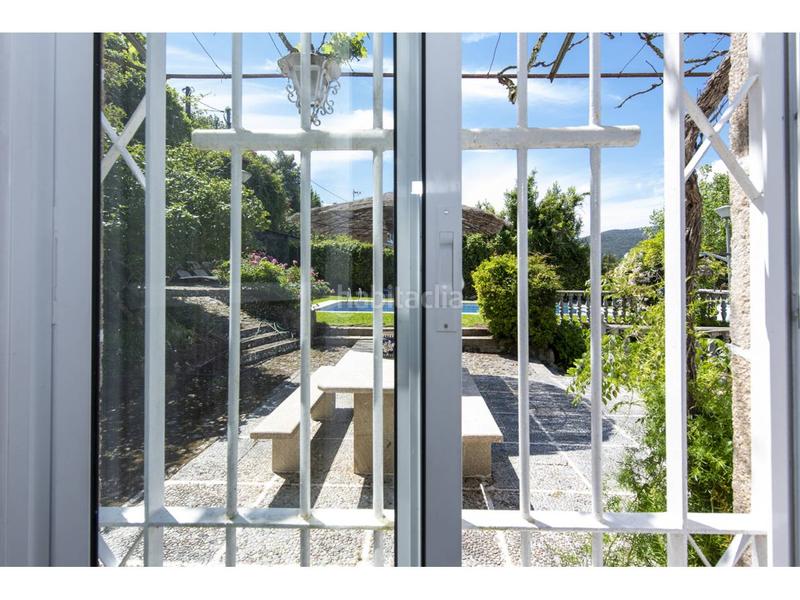 Foto a63bd24d-b466-43de-9ef7-a58fa22ebe86. Alquiler casa palacio del sxix reformado en Redondela