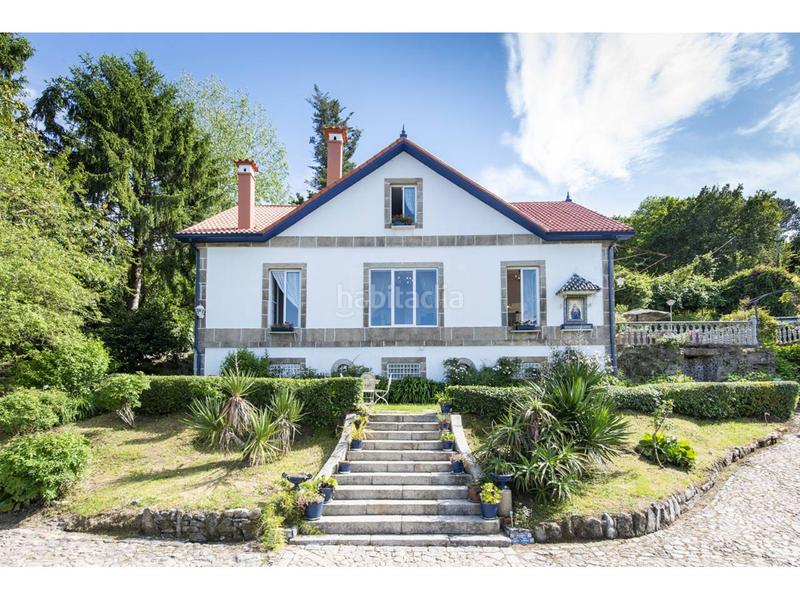 Foto afdf4362-139d-4e91-98e8-6a4a3e7683b0. Alquiler casa palacio del sxix reformado en Redondela