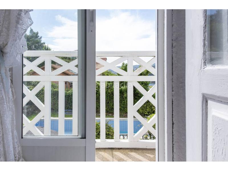 Foto bb0e7337-6311-4f8c-909c-04d9c15a7469. Alquiler casa palacio del sxix reformado en Redondela