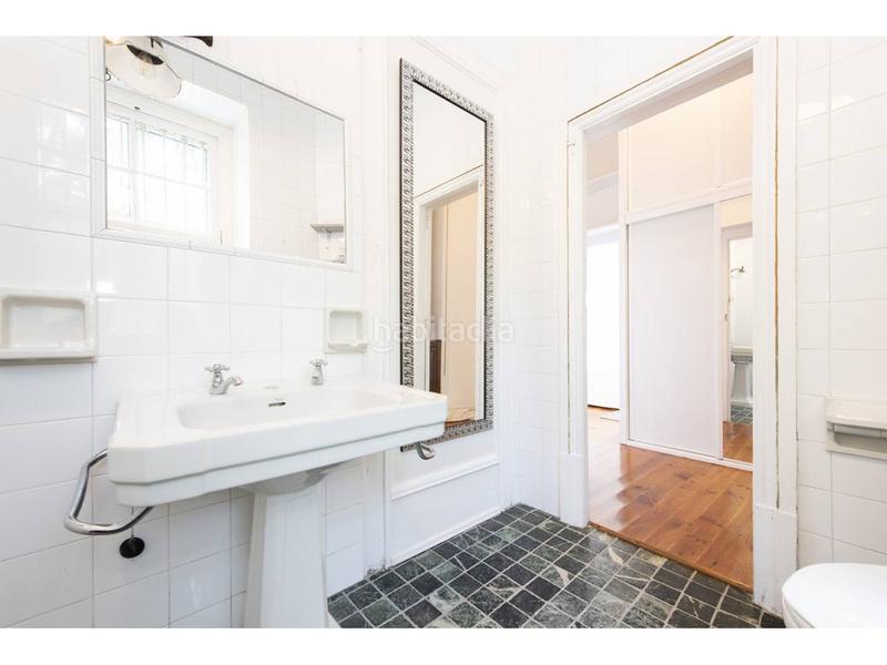 Foto bedc0635-d707-4278-be06-95cdc29eb19d. Alquiler casa palacio del sxix reformado en Redondela