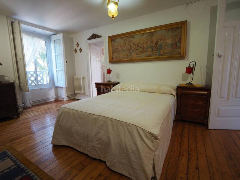 Foto d4c386d5-6576-429f-a36c-cbdc61de5fc6. Alquiler casa palacio del sxix reformado en Redondela