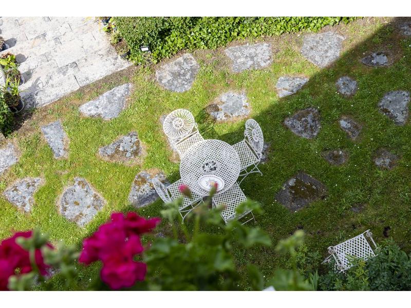 Foto f6855af1-3b18-46e1-a006-0bad606ad918. Alquiler casa palacio del sxix reformado en Redondela