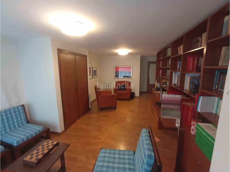 Foto 4190a3a7-ebe8-4164-a73b-9418815f2e1a. Local comercial a Ensanche Coruña (A)