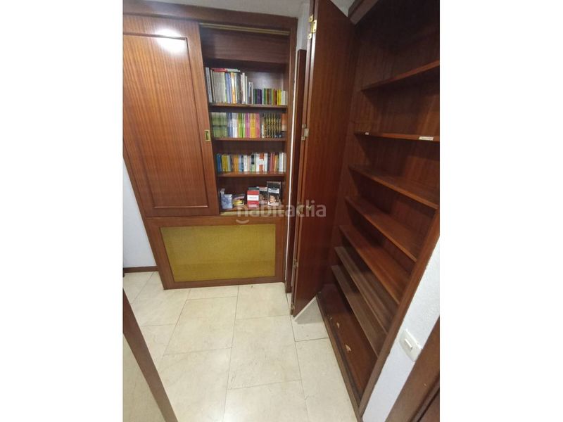 Foto 6a353a2d-c6db-44ea-8b30-a4ee2883080f. Local comercial a Ensanche Coruña (A)