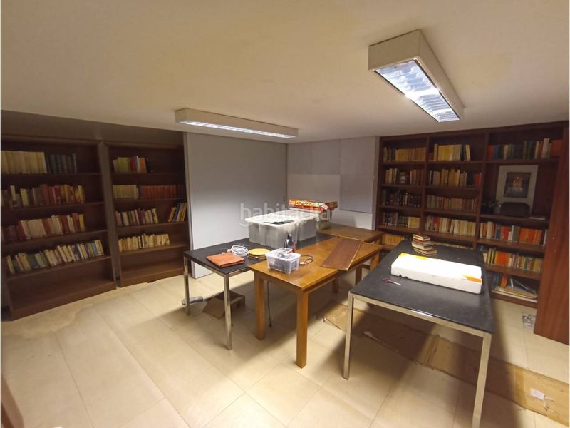 Foto 762e9240-e0ac-4289-982a-09ee01add2f6. Local comercial a Ensanche Coruña (A)