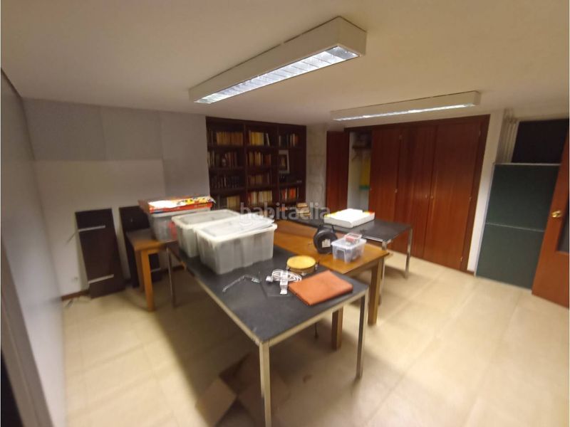 Foto 92124af4-81c4-46a5-919f-f40c691d98a5. Local comercial a Ensanche Coruña (A)