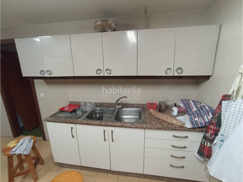 Foto befe4212-5e81-4628-a6b5-2ffd1cdf13e8. Local comercial a Ensanche Coruña (A)