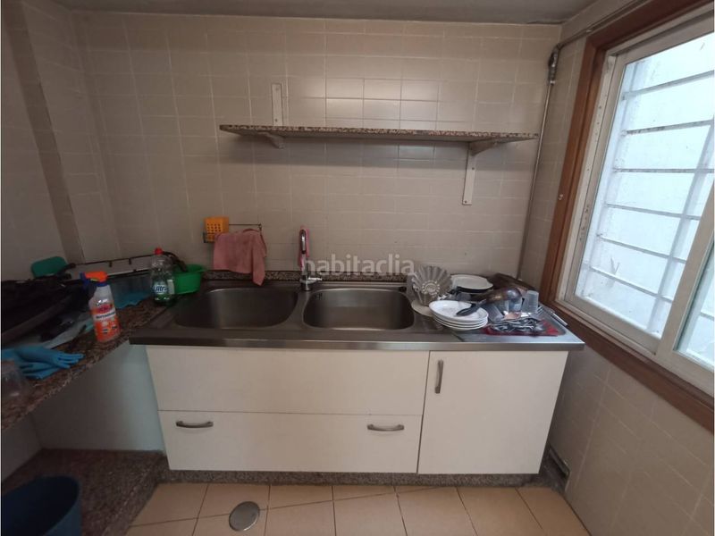 Foto c2a5e4c0-8b80-414b-8a0f-e7f7e5a3d65a. Local comercial a Ensanche Coruña (A)