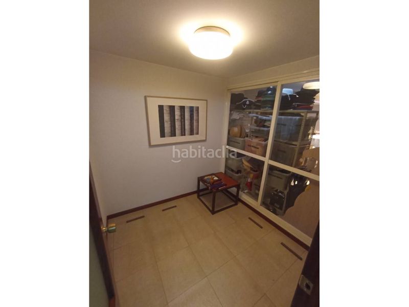 Foto fab3c8b3-db75-4a9e-99e9-d2f49272eaee. Local comercial a Ensanche Coruña (A)