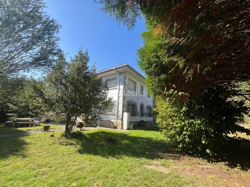 Foto 25f84a35-d136-4ebd-9761-cfe58013dfd4. Casa amb calefacció aparcament piscina a Parroquias de Santiago Santiago de Compostela