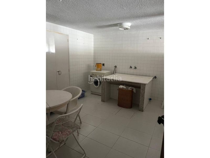 Foto 2953336f-f66b-4b21-b6f3-557e29dc5960. Casa amb calefacció aparcament piscina a Parroquias de Santiago Santiago de Compostela