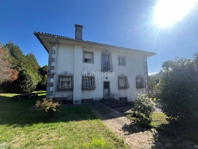 Foto 400e68d5-9d51-4f35-ac87-d72991a7c6e6. Casa amb calefacció aparcament piscina a Parroquias de Santiago Santiago de Compostela