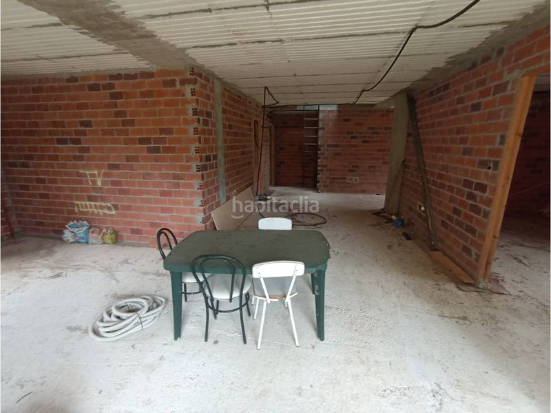 Foto 0b2eab4b-e8b5-4aa8-aa0e-880931993198. Casa amb aparcament a Abegondo