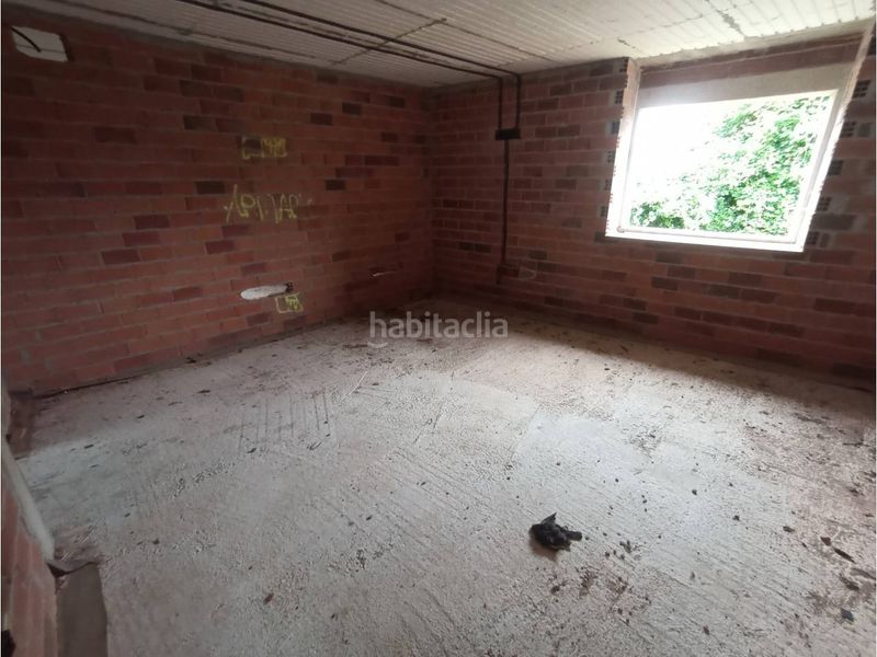 Foto 11ddd928-0a46-4f5b-8717-ce5825be2b67. Casa amb aparcament a Abegondo
