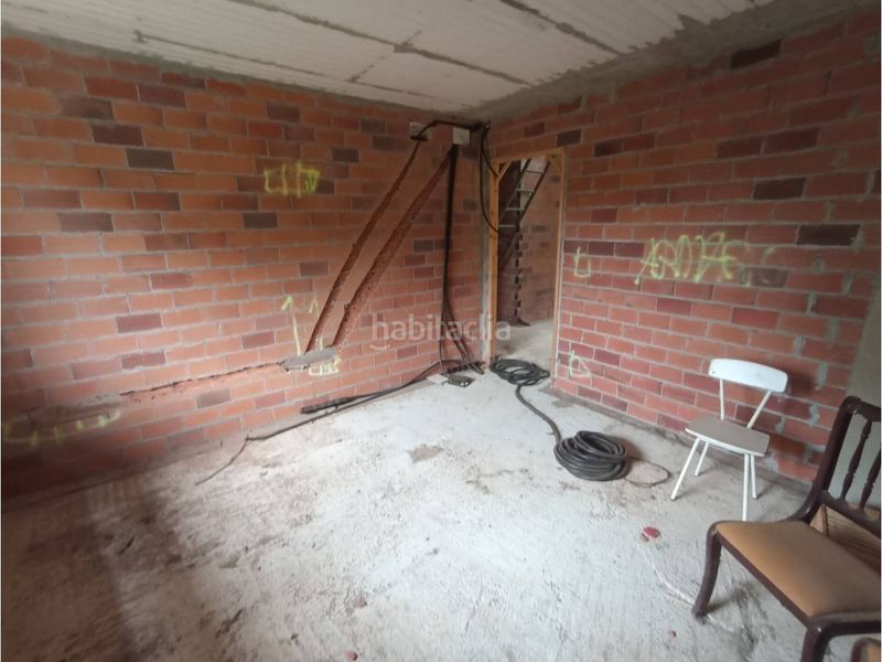 Foto 33b88aa3-7883-4e0c-a286-1d0f6cc490ca. Casa amb aparcament a Abegondo