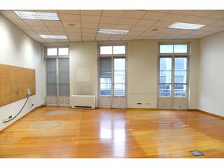 Pis  Calle senra. Piso en venta en ensanche15702