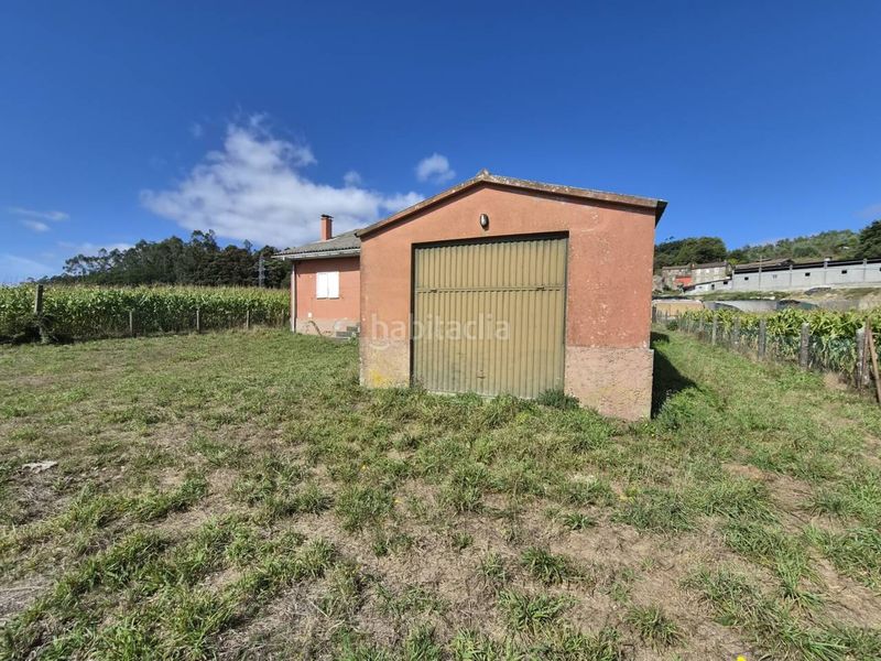 Foto cf3645ca-0fa4-4755-86d2-90a9f39d8363. Masia amb aparcament a Rois