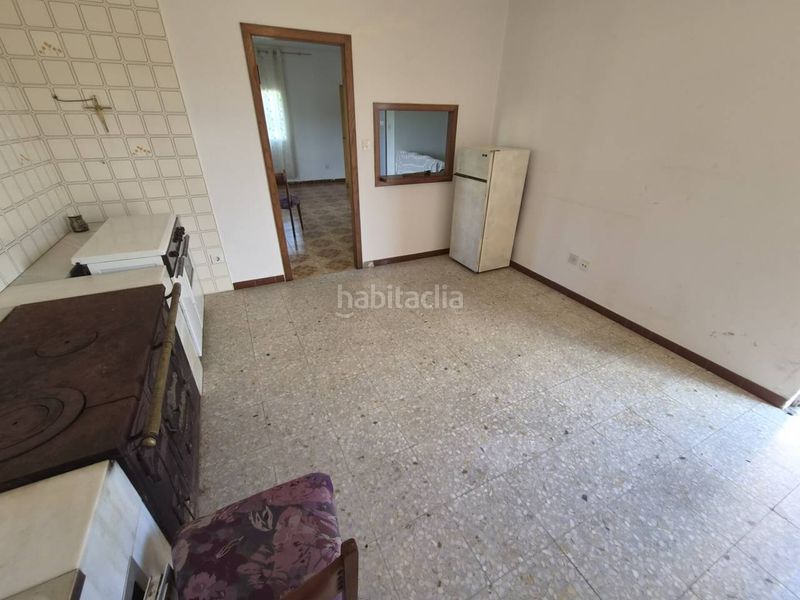 Foto e9d90b45-3db4-4e6d-bbb8-5ffeb077a089. Masia amb aparcament a Rois