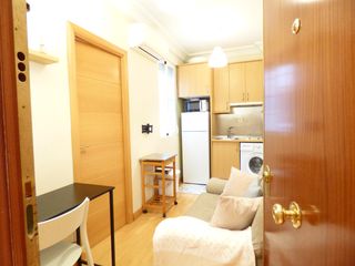 Lloguer Pis  Madrid - calle fernandez de los rios. 1 dormitorio amueblado luminoso zona icadeprincesa alberto aguil