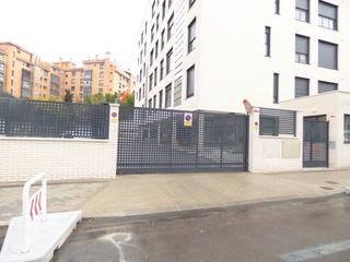 Aparcament cotxe  Madrid - calle cronos. Garaje coche grande venta  san blas simancas c alcalá y av. arce