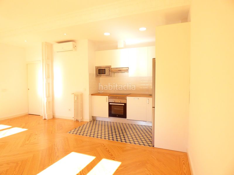 Foto 847def72-8a18-4ac4-9721-267a02d04db3. Rent flat with heating in Ibiza Madrid