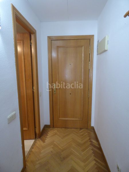 Foto 23afecc4-86fb-42e0-96b6-2ead79f54bc8. Rent flat with heating in Embajadores-Lavapiés Madrid