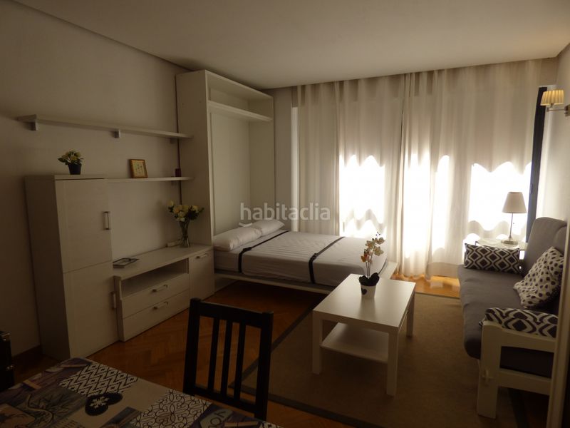 Foto 33d978a9-33b3-4529-aba7-0831711ef557. Rent flat with heating in Embajadores-Lavapiés Madrid