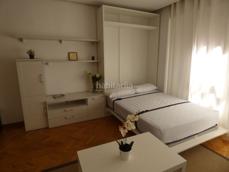 Foto d4484bb6-74a1-4245-a37a-1dde1f570e0a. Rent flat with heating in Embajadores-Lavapiés Madrid