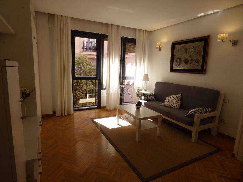 Foto e3b6af4f-050d-4265-94e5-5b4076afc1c6. Rent flat with heating in Embajadores-Lavapiés Madrid