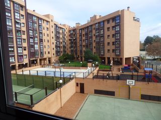 Lloguer Pis  Madrid - calle antracita. Urbanización  1 dormitorio 1 baño garaje trastero piscina gimnas